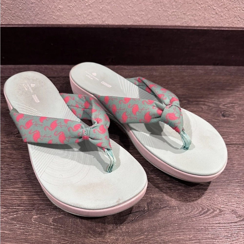 Clark’s Cloudsteppers cushion soft wedge flamingo Flip Flops women size 12